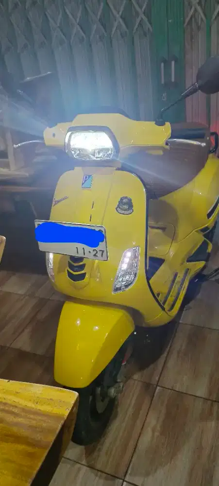 VESPA S 125 I GET KUNING
