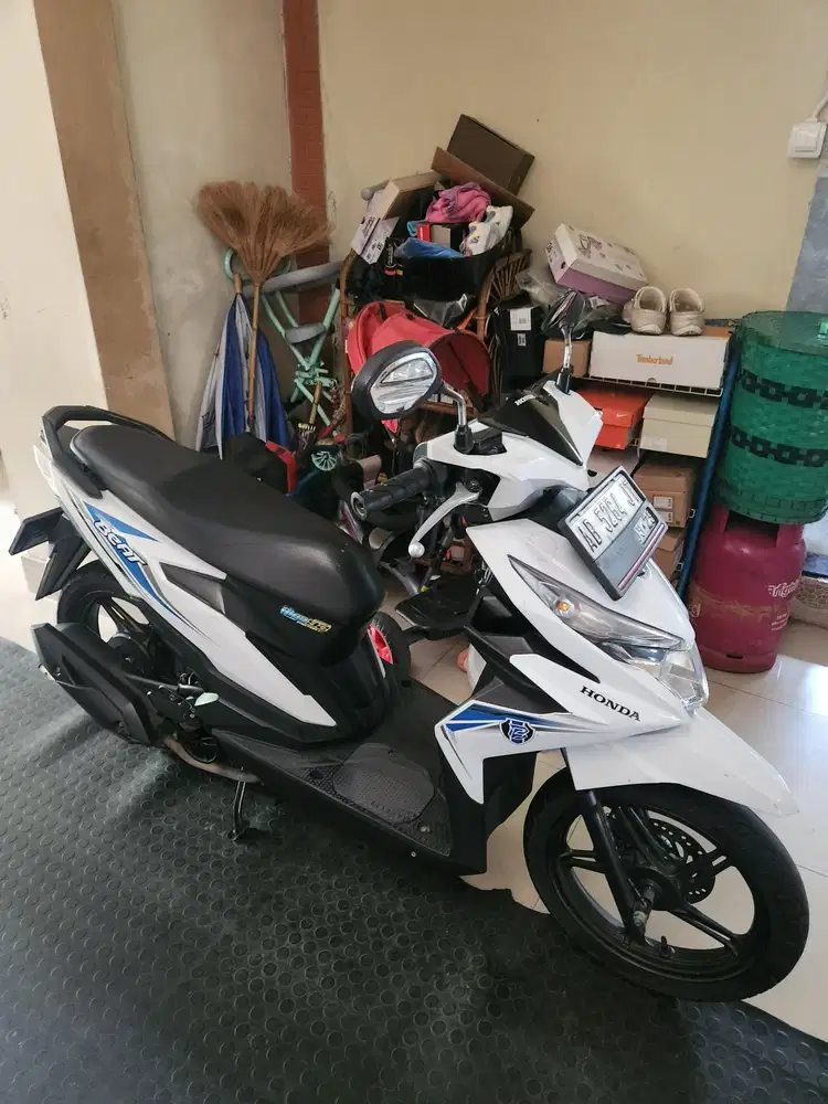 Beat eco putih 2019 bantul  gbm bisa tunai atau kredit dp500rb