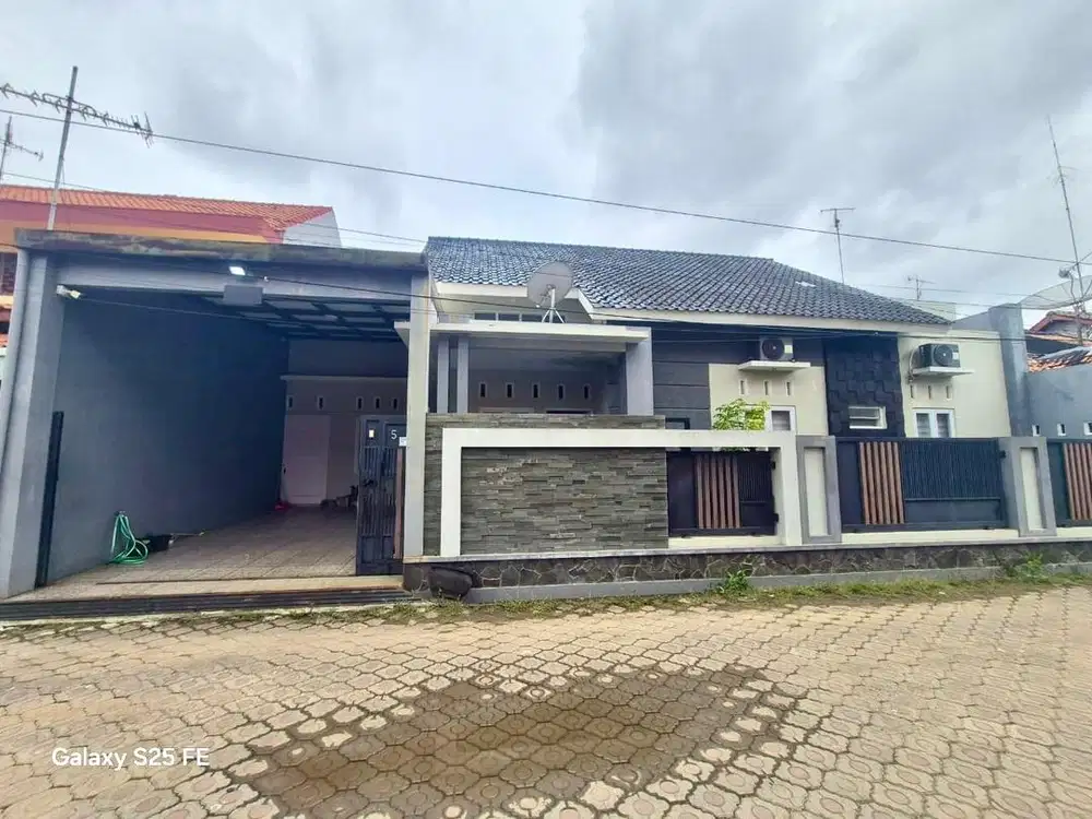 Rumah Modern Tengah Kota Full Furnished 4KT Pekalongan Barat Siap Huni