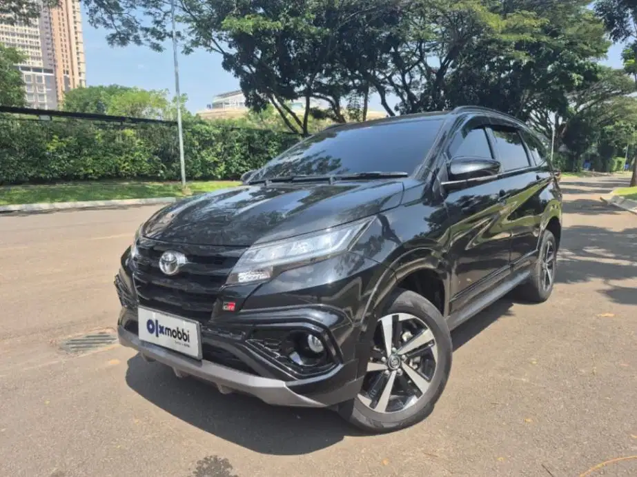 LOW DP Toyota Rush 1.5 GR Sport Bensin-AT 2024 KRC