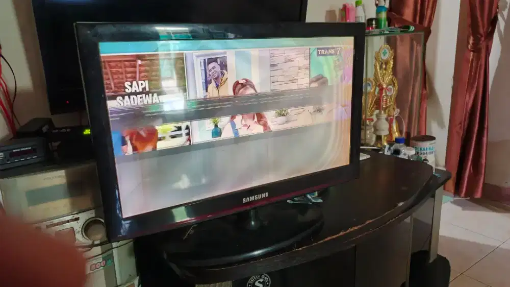 tv samsung kondisi sesuai foto
