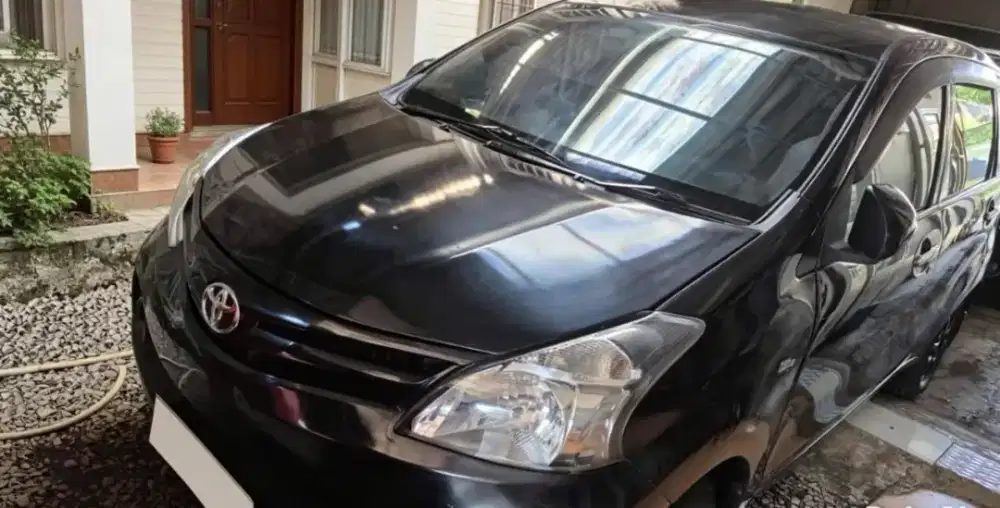 Toyota avanza E MT 2014