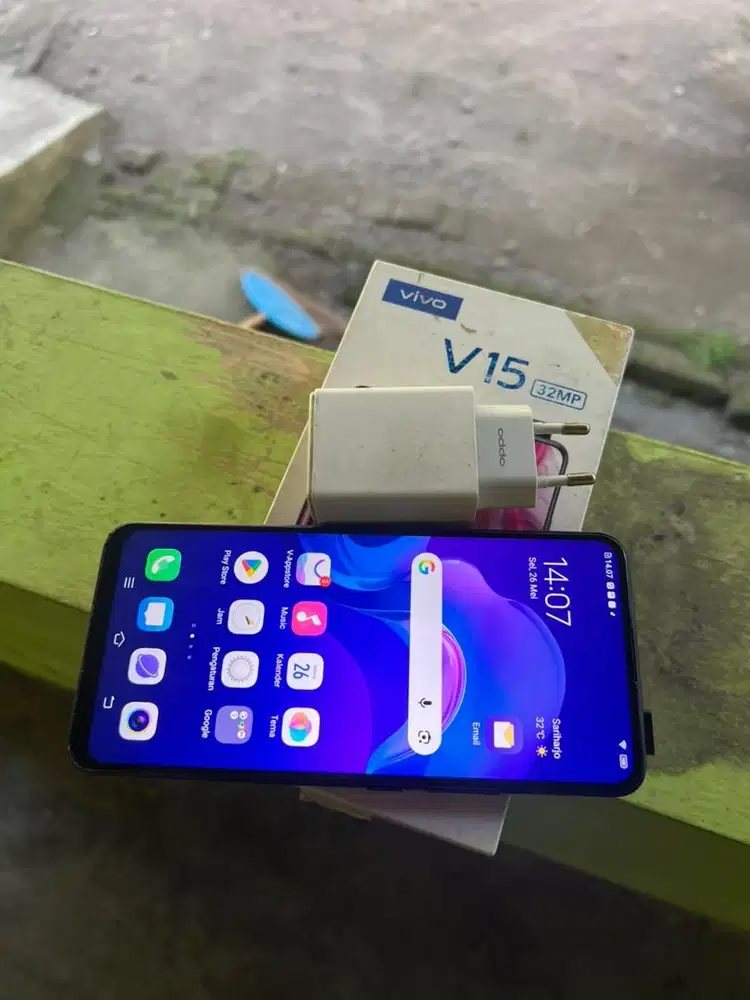 Vivo v15 6/64gb kamera bening baterai awet