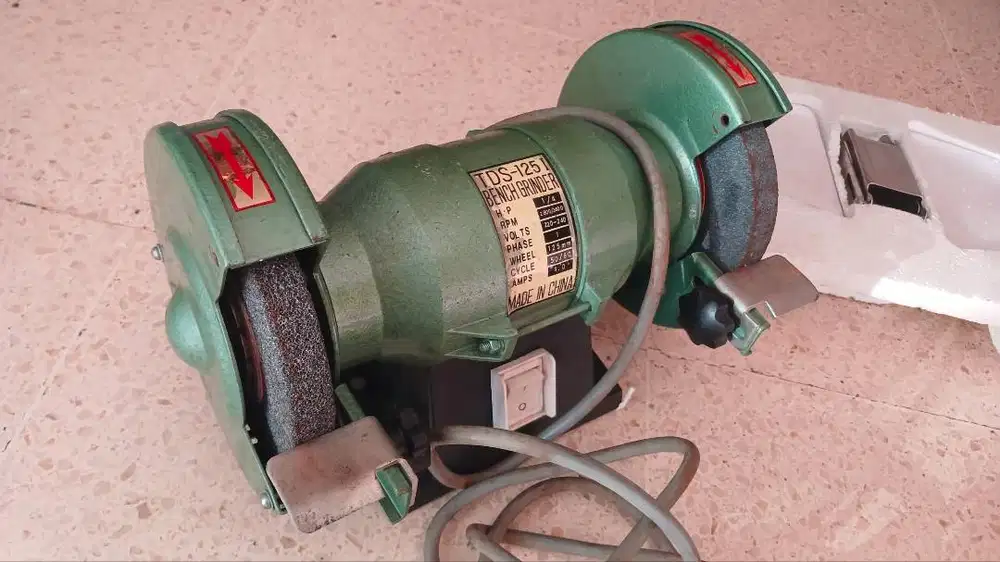 Bench Grinder TDS 125 Gerinda Duduk Bekas - Mesin Kuat