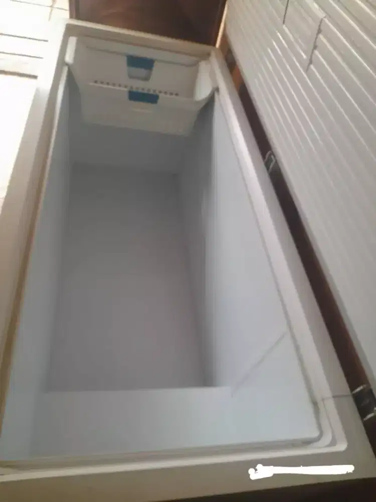 Electrolux Freezer Box 500 Liter