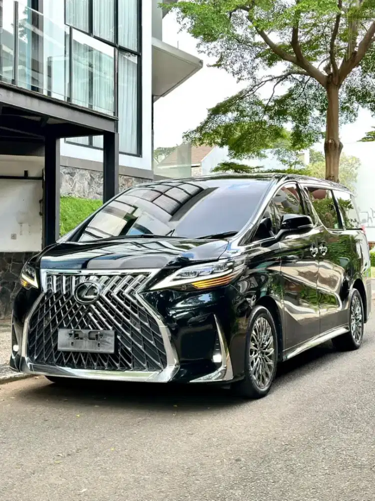 LEXUS LM350 Termurah