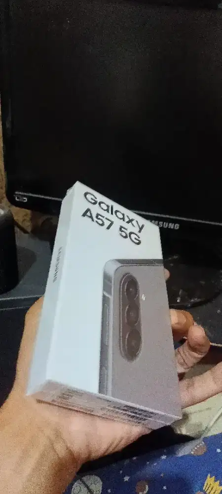Samsung A57 12/256 jual cpt