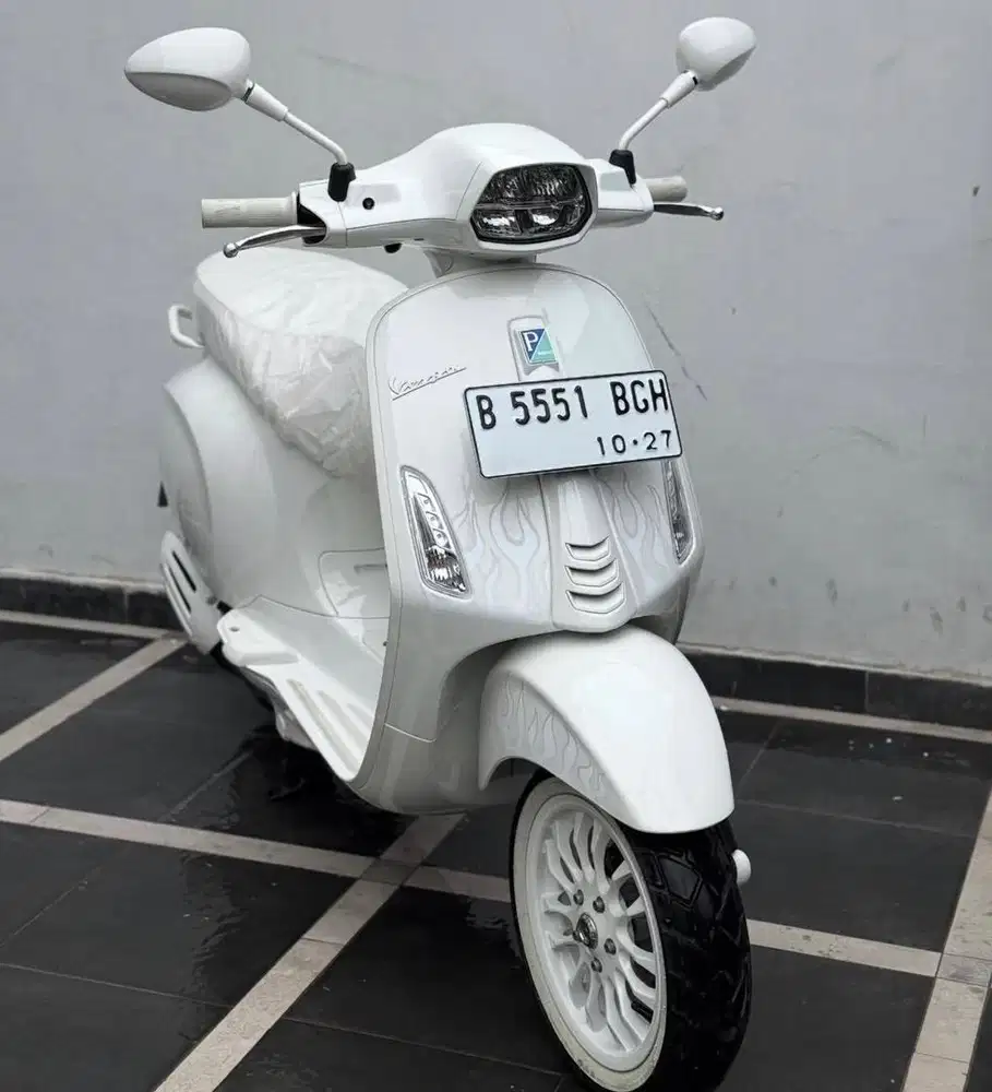 Vespa justin bieber km 500 perak!
