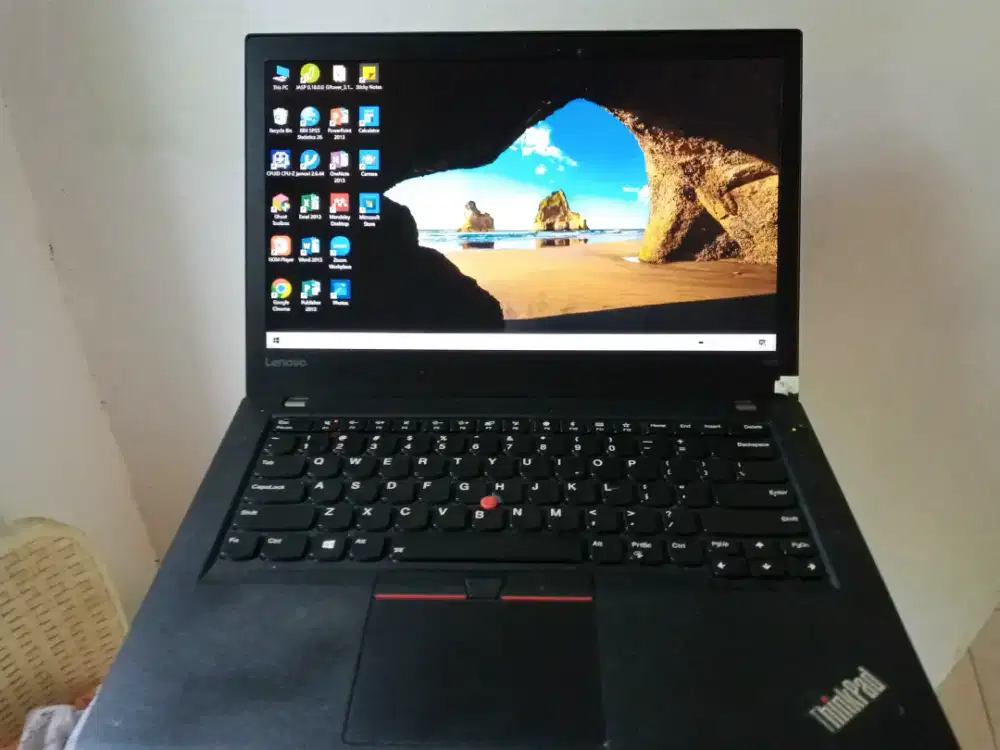 Laptop lenovo thinkpad T470s i5 ssd 128gb ngebut