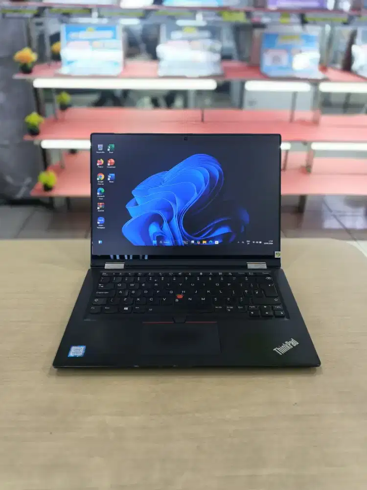 LAPTOP SECOND BERGARANSI LENOVO THINKPAD X13 INTEL CORE I5 GEN 10 ;)