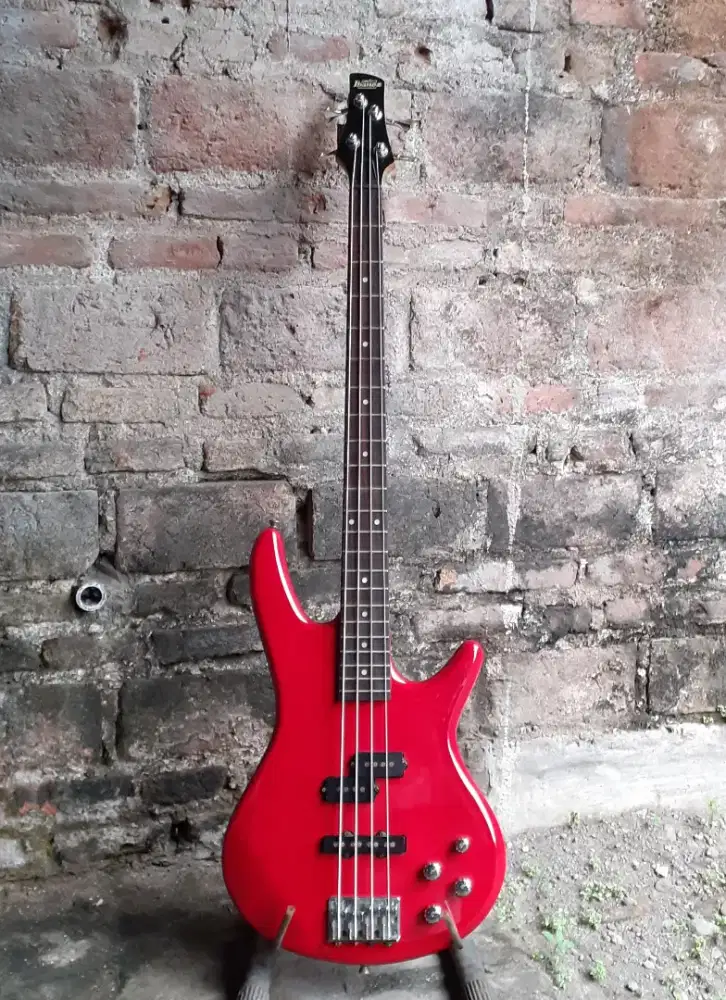 Bass Ibanez gio GSR 200 Pickup aktive