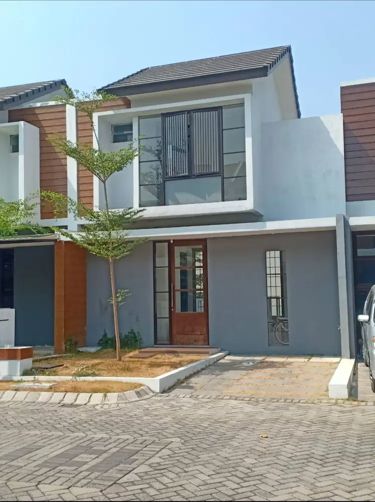 Di jual rumah baru 2 lantai konsep jepang