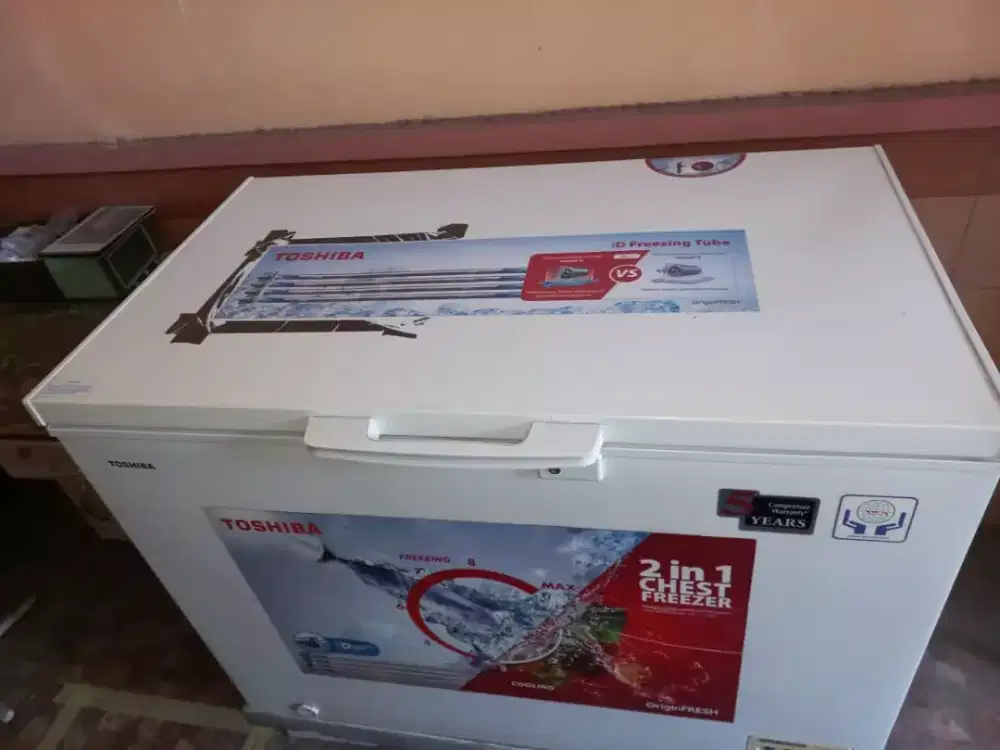 Freezer Box Toshiba 300 Liter