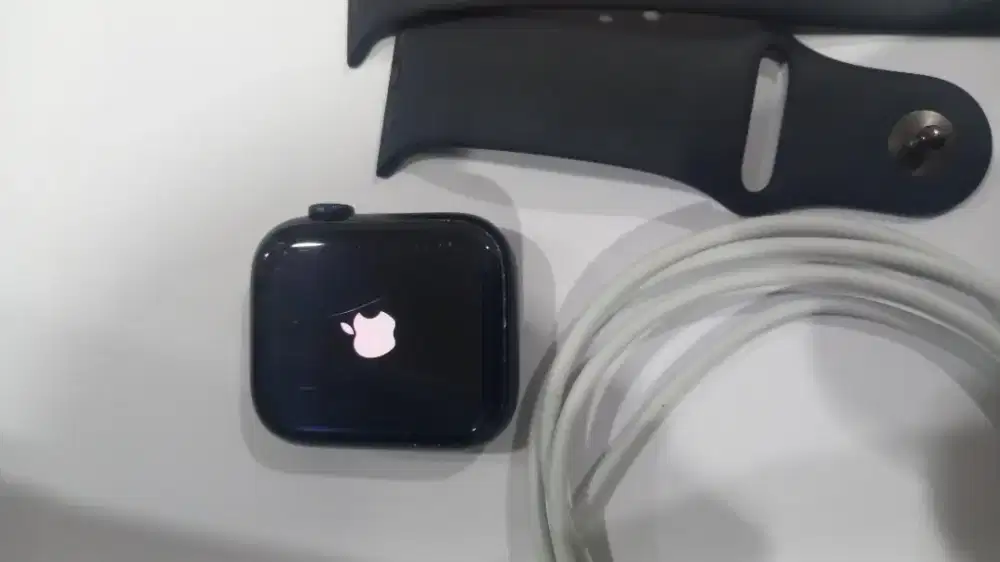 Apple watch series 8 45mm no box