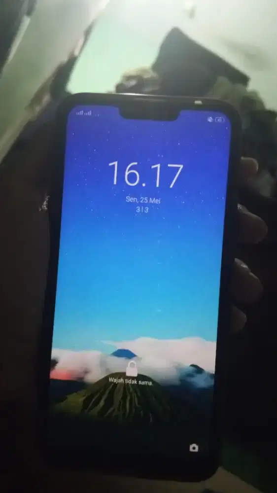 Handphone Realme C2 3/32