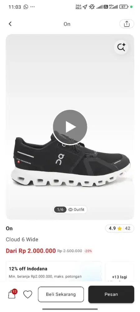 sepatu running on cloud