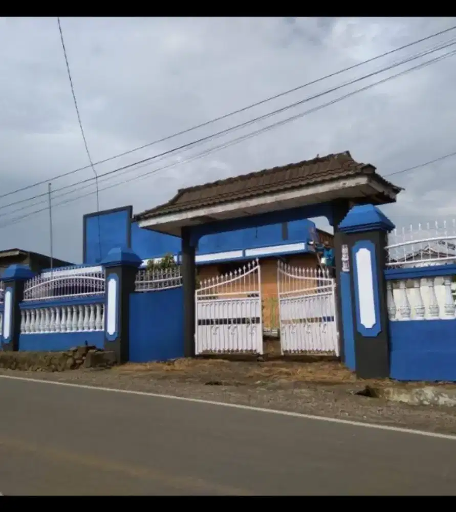 Dijual cepat tanah dan bangunan dengan sertipikat Hak Milik