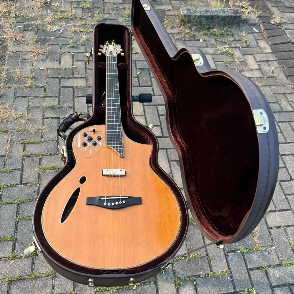 Ibanez Montage MSC700 with Hardshell Case