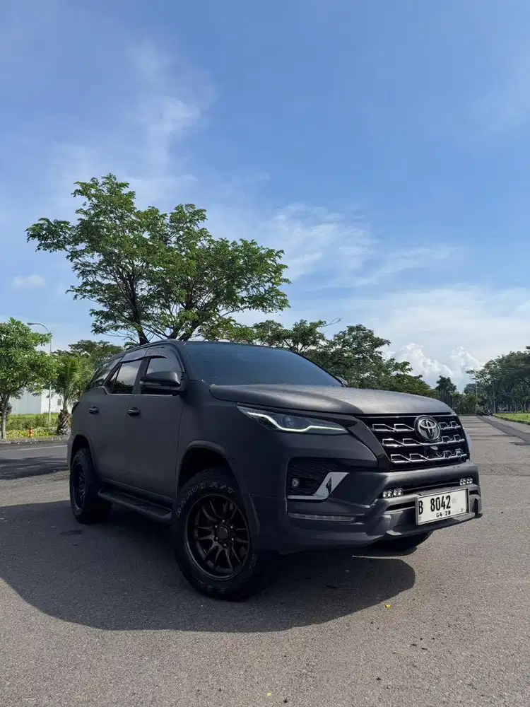 Fortuner 2.8 Gr Sport Mods LOW KM!!!