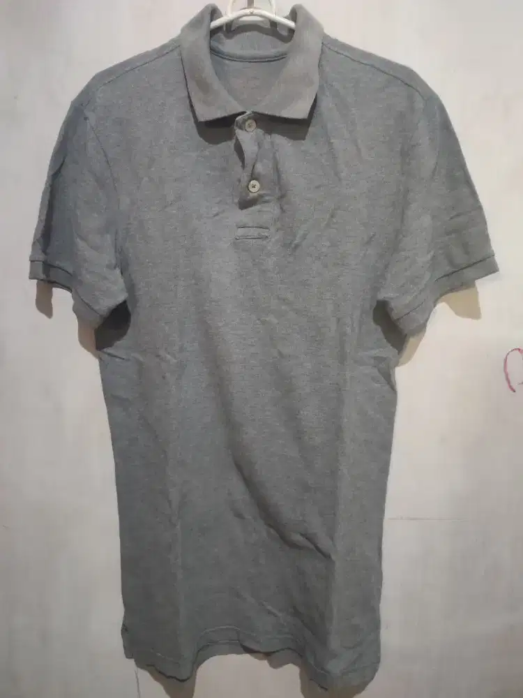 Kaos polo abu-abu (M)