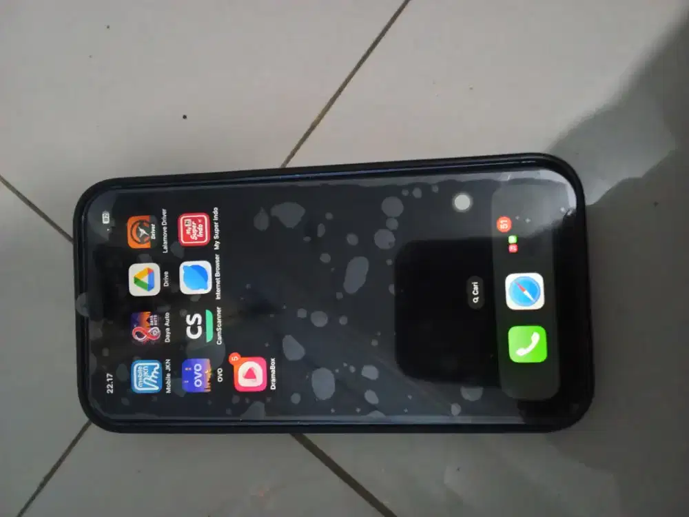 iPhone xr hoursing 13pro 64gb