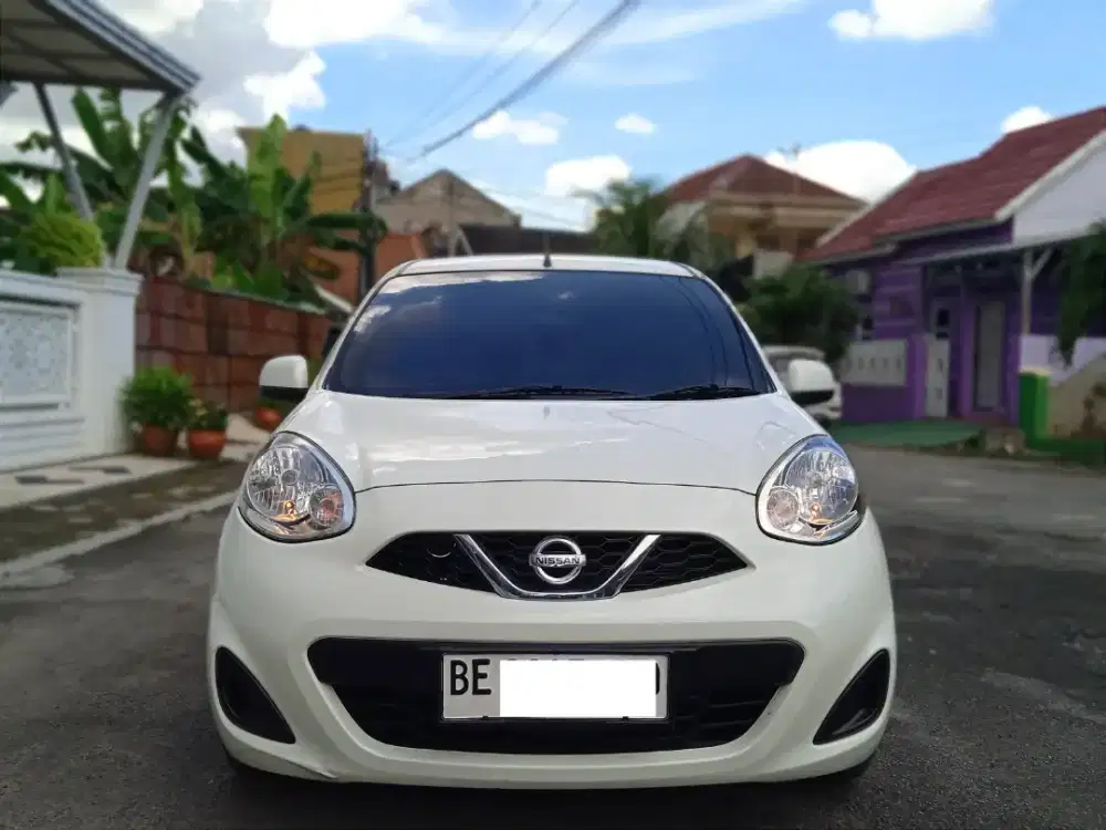 [DP 15 Jt] NISSAN MARCH 1.2 METIK, Brio Putih 2016/2017