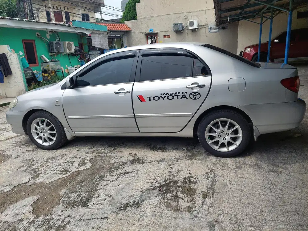 Toyota Corolla Altis 2004 Bensin