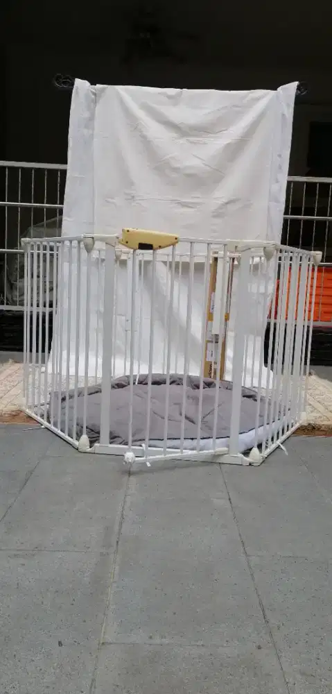 Playpen Lindam material besi