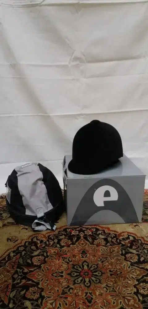 Topi berkuda brand KEP & Wembley