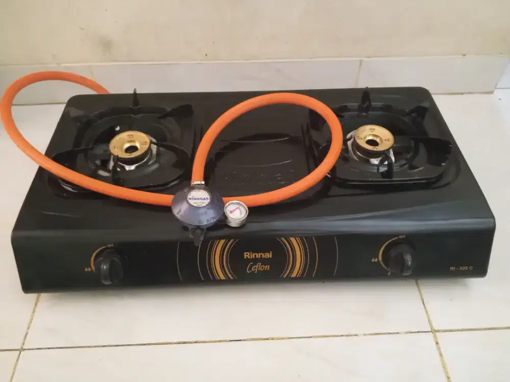Kompor gas Rinnai 2 tungku + selang regulator