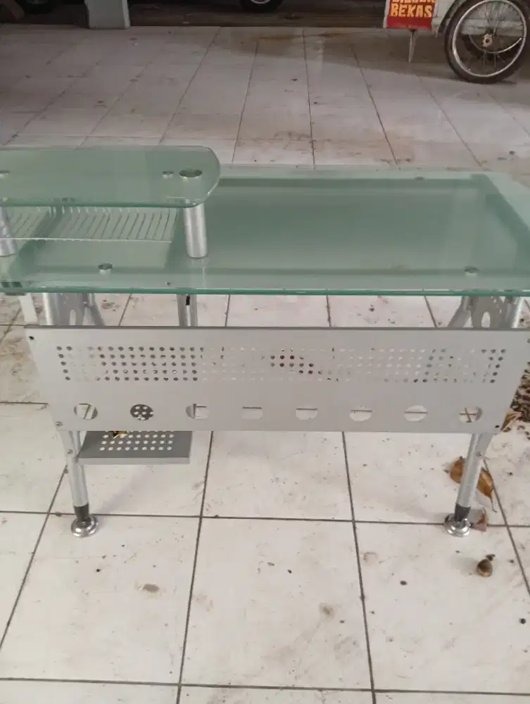 Jual mija kaca tiang besi masih bagus