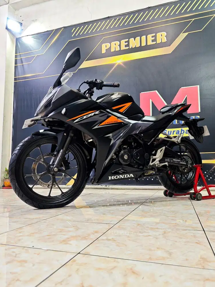 Slow on going Honda All New CBR150R FACELIFT REG 2020 dp 3jt