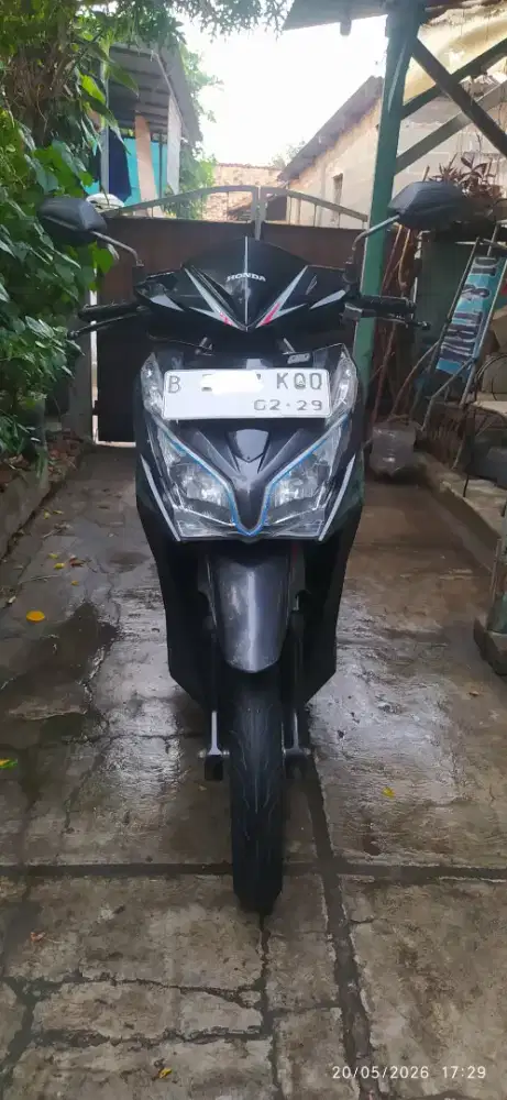 Motor Honda Vario techno 125 kzr tahun 2013 pajak hidup
