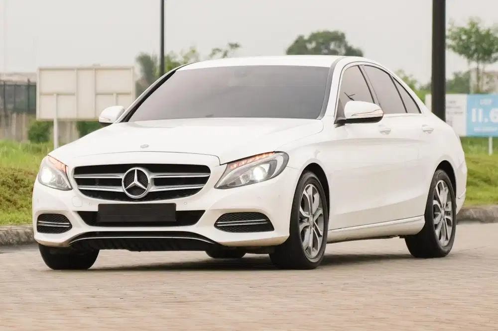 Mercedes Benz C200 Avantgarde 2014 (W205)