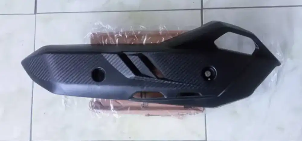 Tameng knalpot baru
