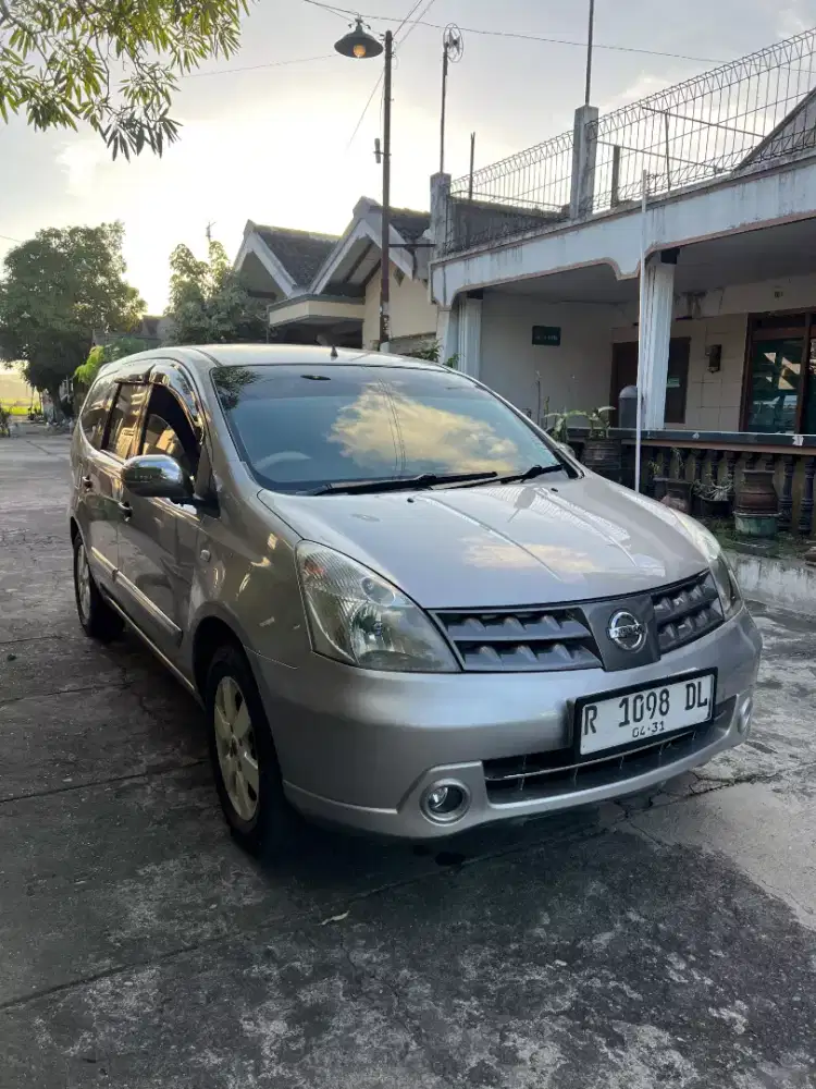 Grand Livina XV 1.5 2010 matic