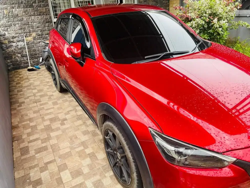 Mazda CX3 tahun 2017 kondisi bagus kilometer rendah