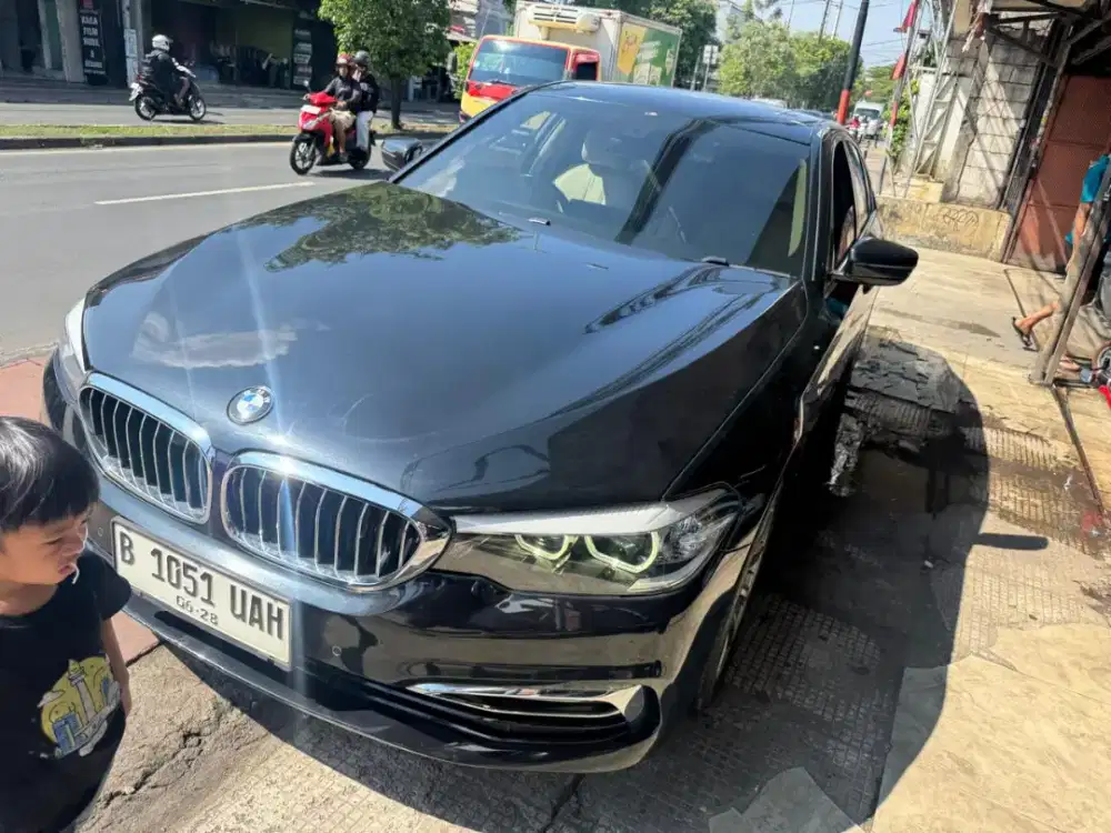 Bmw diesel 520 th 2017 AT siap pakai