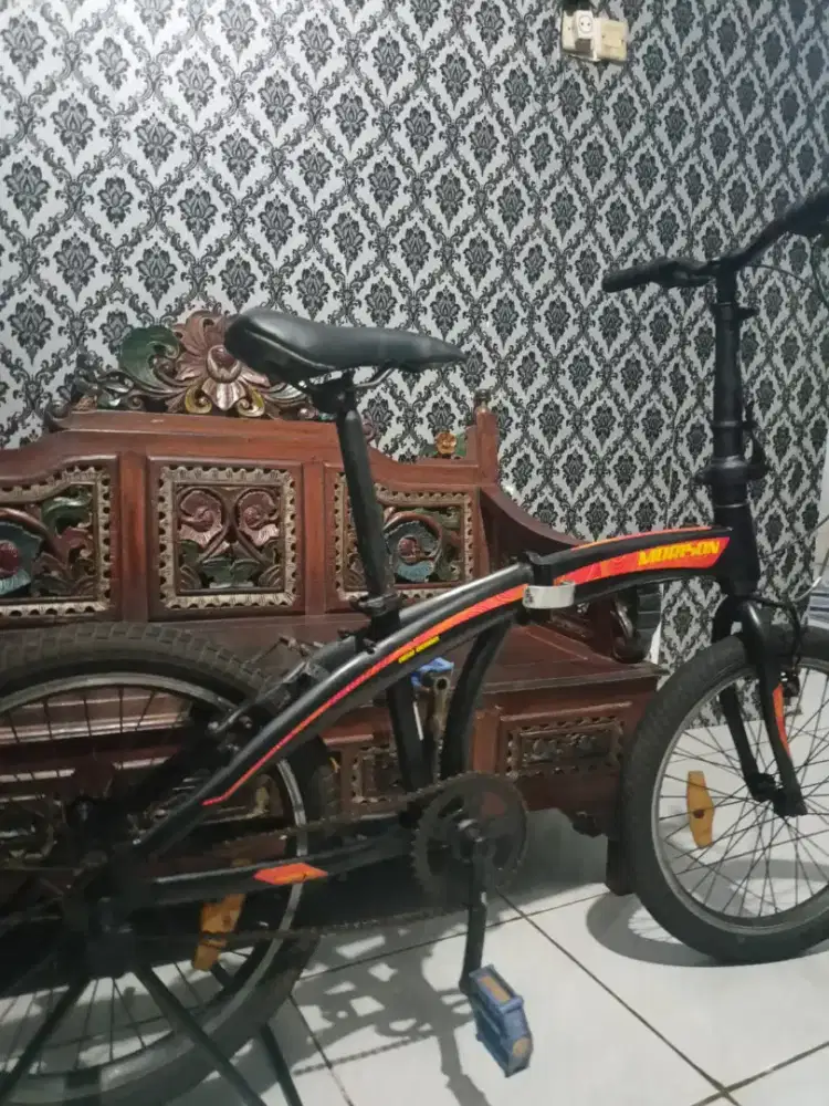 Dijual sepeda lipat anak dan dewasa masih bagus murah