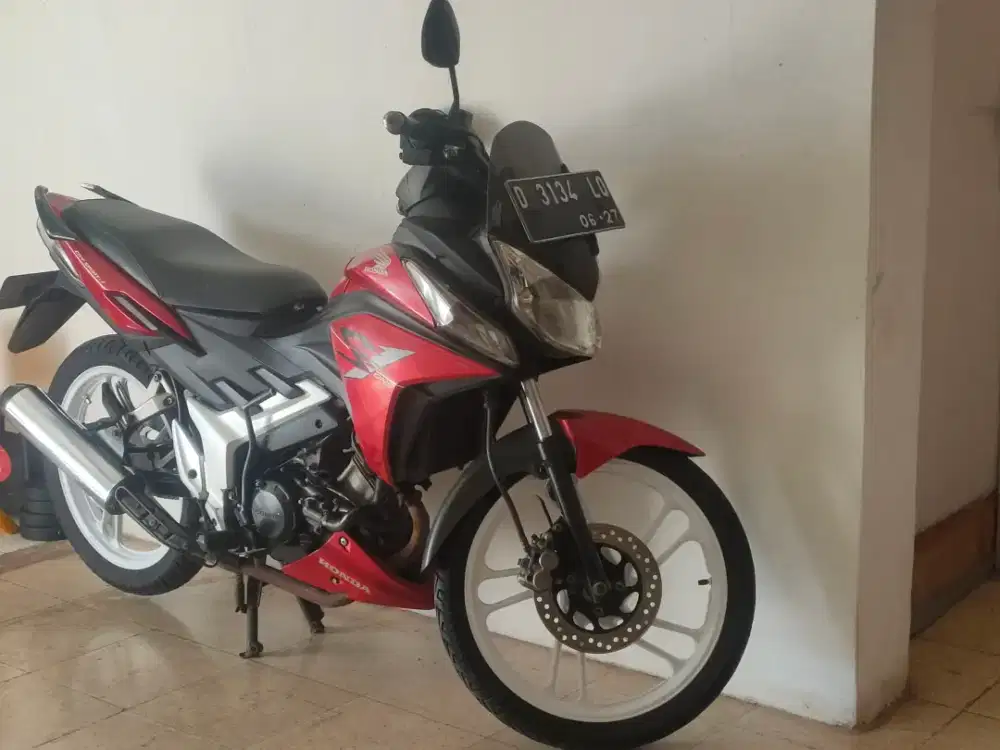 Jual santai simpanan Honda CS1