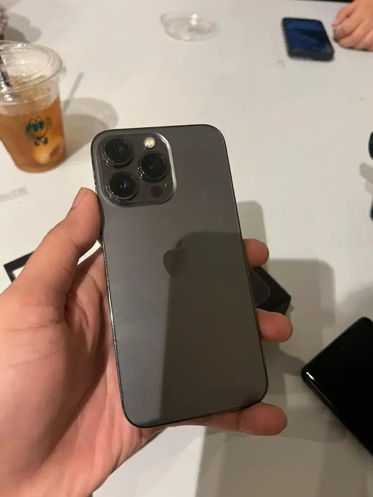 iPhone 13 Pro 128 GB Graphite ex iBox