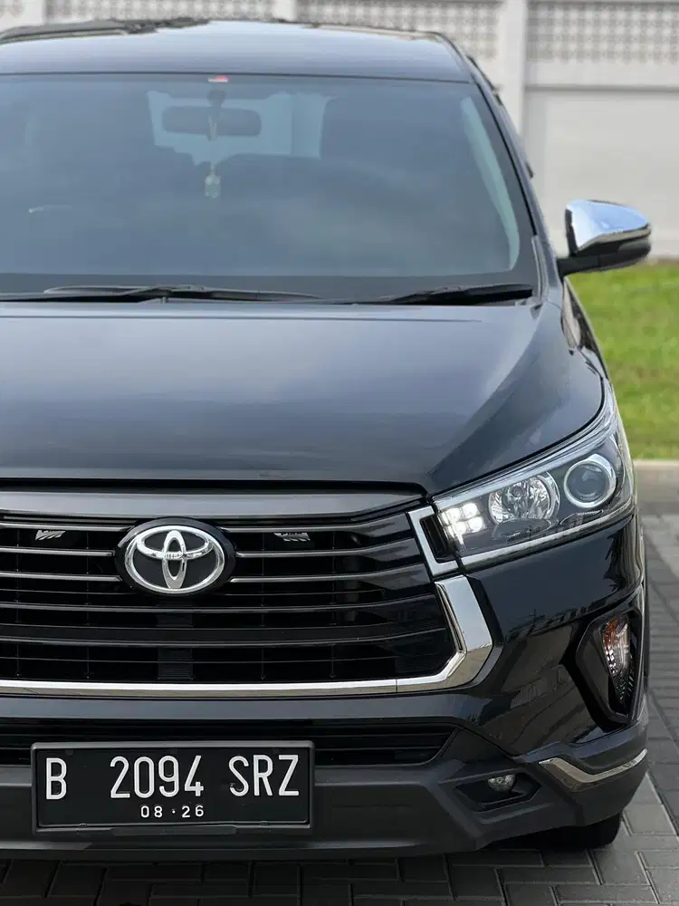 PROMO VENTURER 2.0 AT 2021 KM 30RB DP LOW