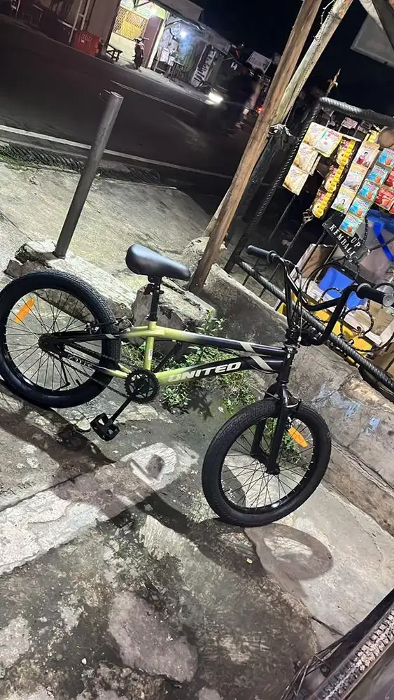 Jual bmx united roose