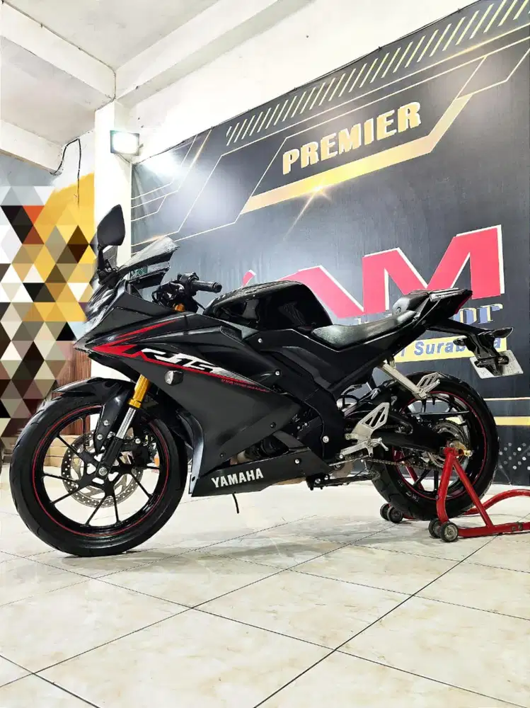 Yamaha All New R15 VVA V3 TH 2019 racing black