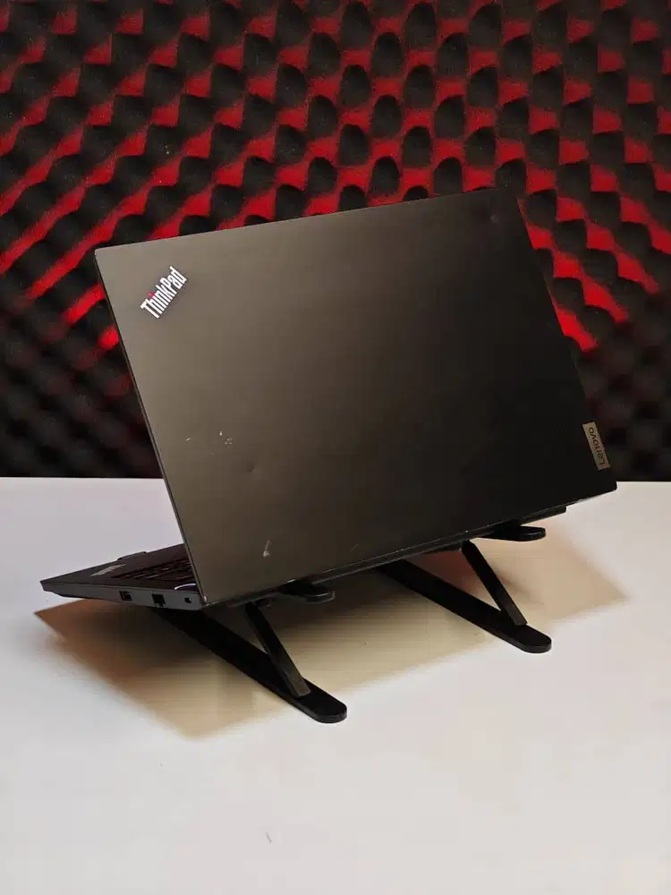 LENOVO THINKPAD E14
