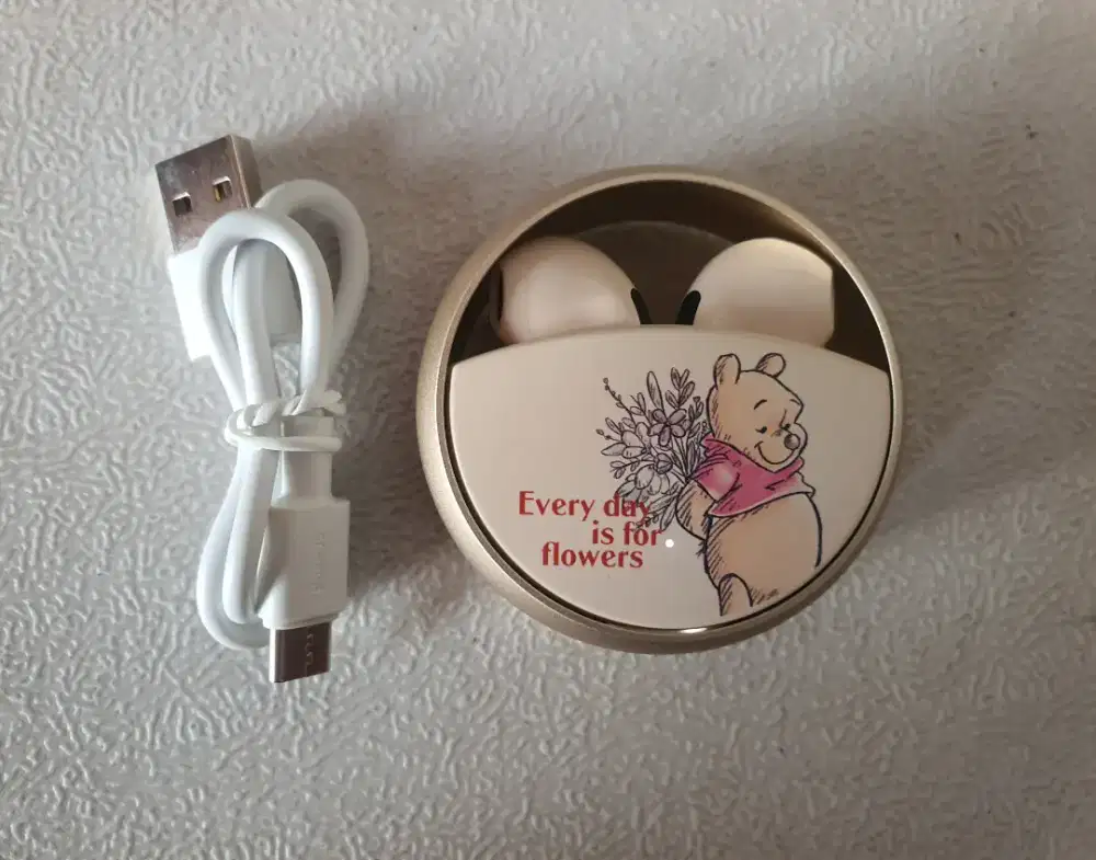 TWS/earphone TWS Disney model QS13