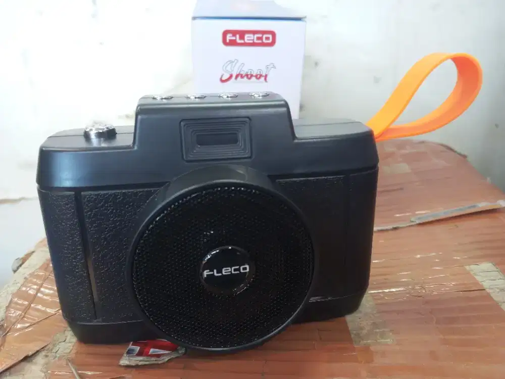 Speaker bluetooth model kamera klasik