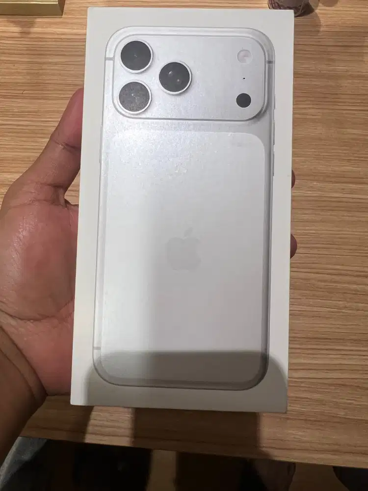 I Phone 17 Promax 256 Silver Baru Segel