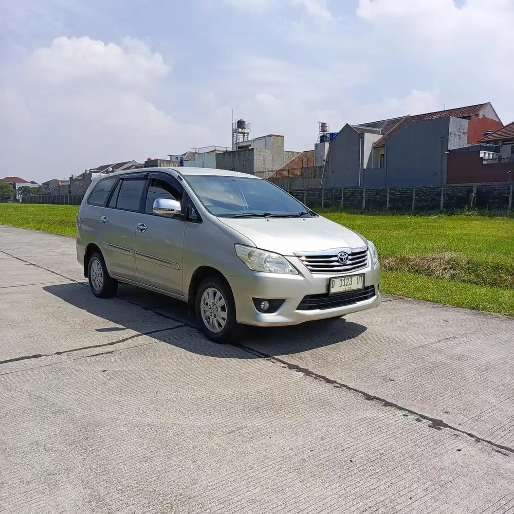 Innova G 2013 Matic DP MINIM