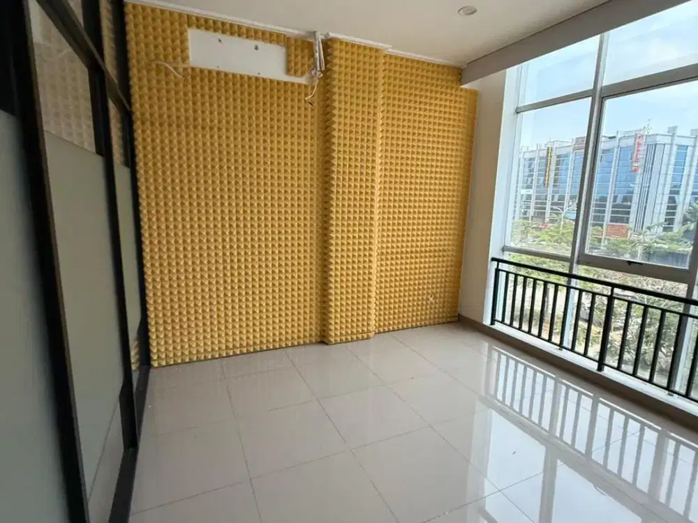 Ruko Golf Island PIK Boulevard 4,5x15 Ada Kantor dan Gudang Ready